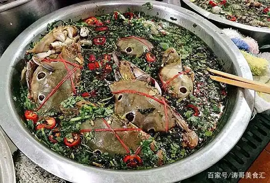 山东黑暗料理_青岛墨鱼饺子特点_网红寿司黑暗料理是什么,